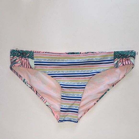 New Maaji Parrots Lovely Signature Cut Bottoms Large - Picture 2 of 11